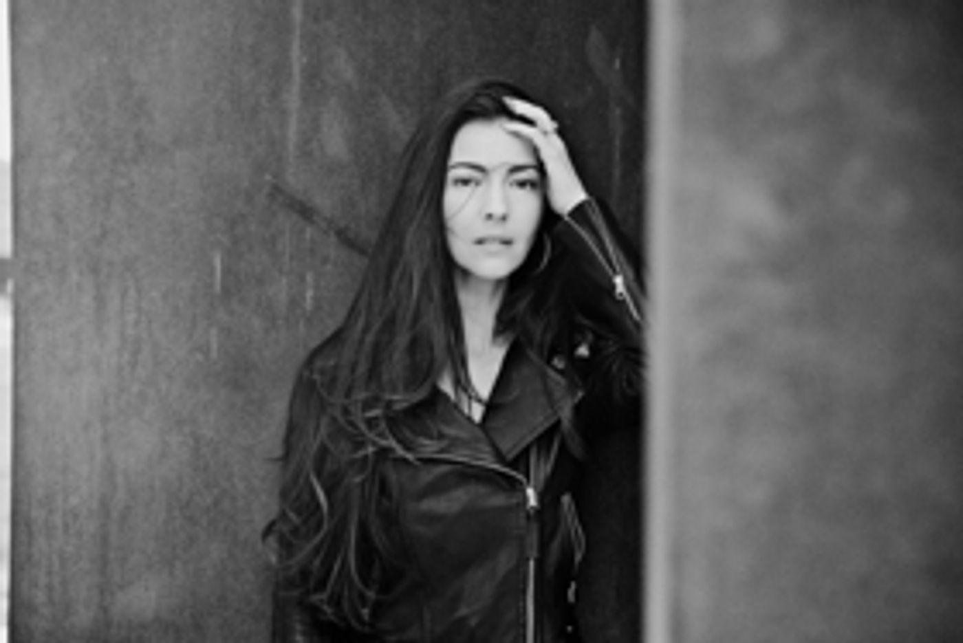 TWIN PEAKS Star Chrysta Bell Makes Café Carlyle Debut this November  Image