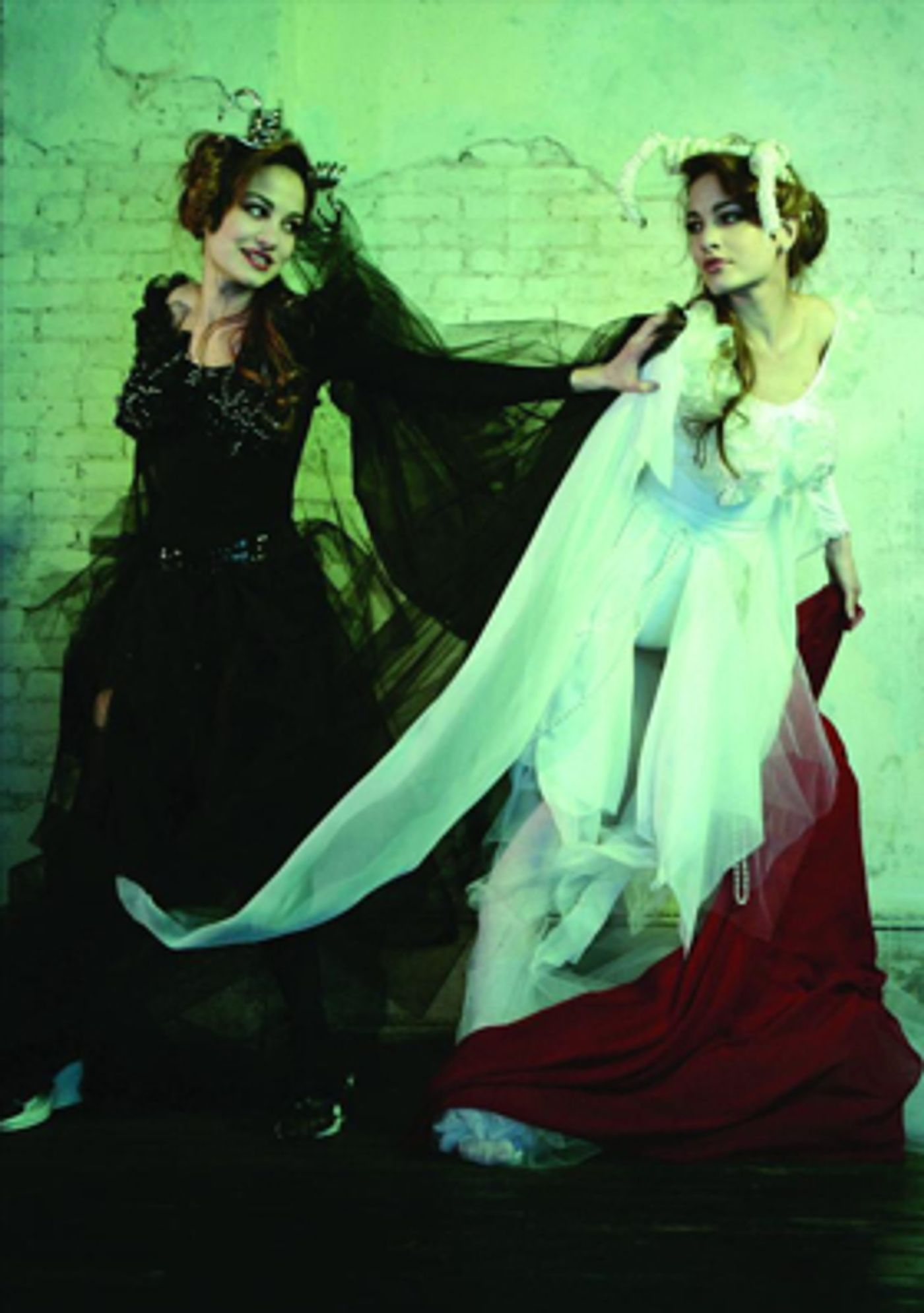 Transylvania-Born Twin Sisters Coming to St. Luke's in 'WICKED CLONE'  Image