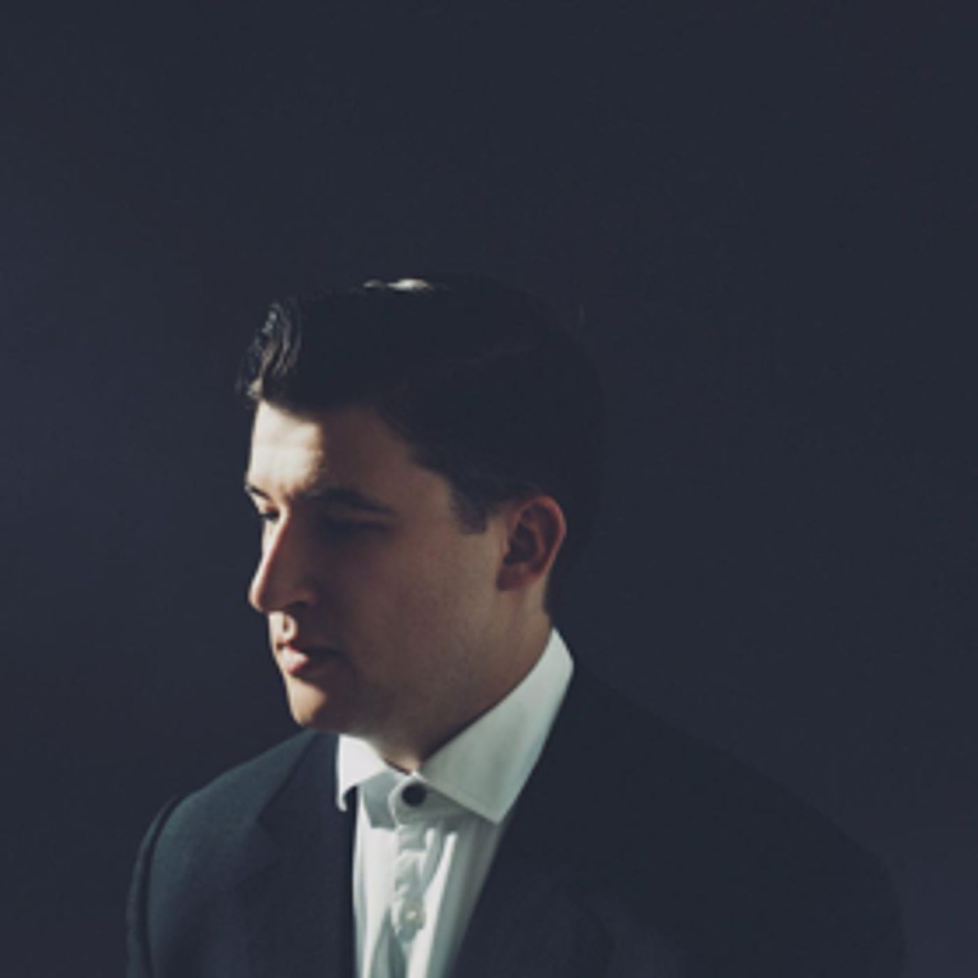 Max Riebl Brings THE GREAT PRETENDER to The Butterfly Club Image