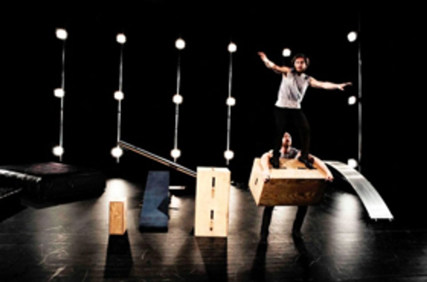 EDINBURGH 2017 - Review: ATTACHED, Underbelly  Image