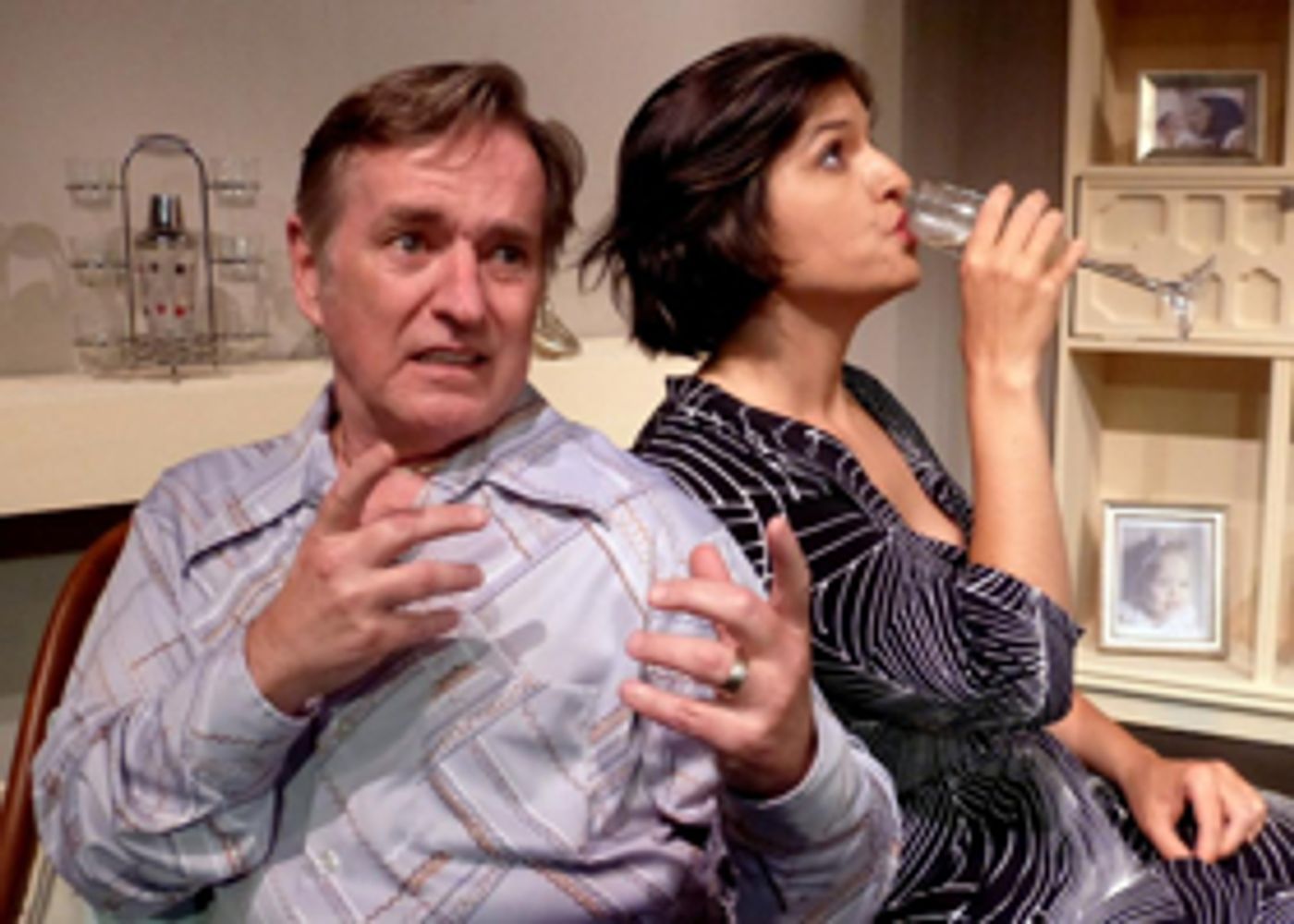 First Look: Neil Simon's THE GINGERBREAD LADY Opens 7/14 at the Westchester Playhouse  Image