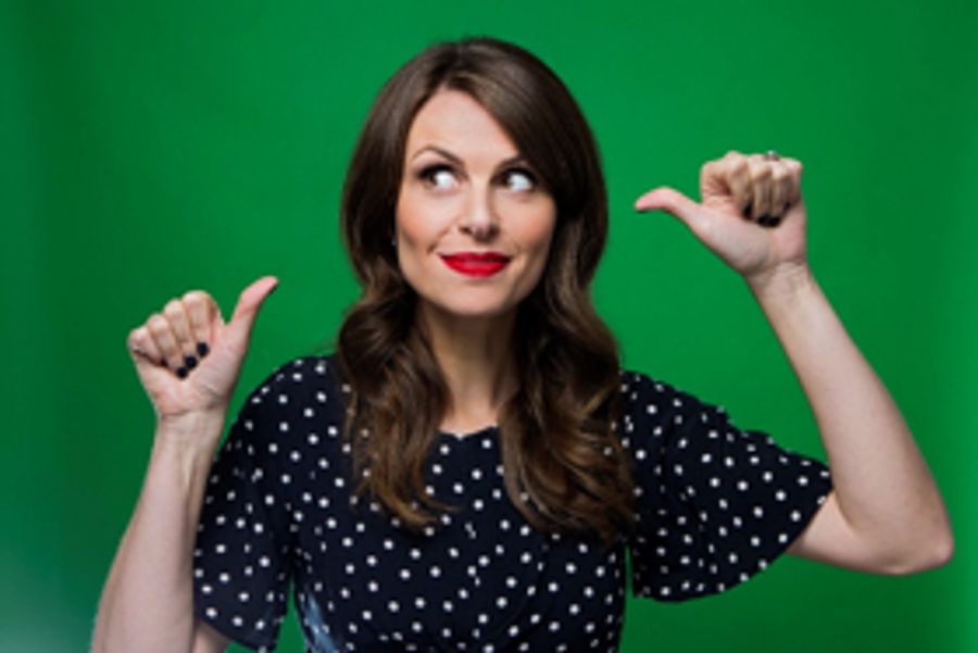 EDINBURGH 2017: BWW Q&A- Ellie Taylor Image