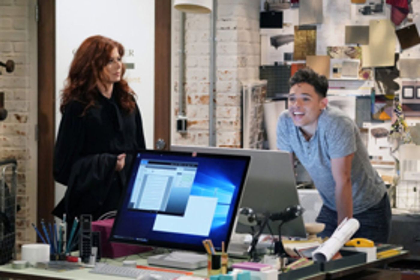 Photo Flashback: Stars of the Stage Who Left Their Mark on WILL AND GRACE Photo Flashback: Stars of the Stage Who Left Their Mark on WILL AND GRACE Image