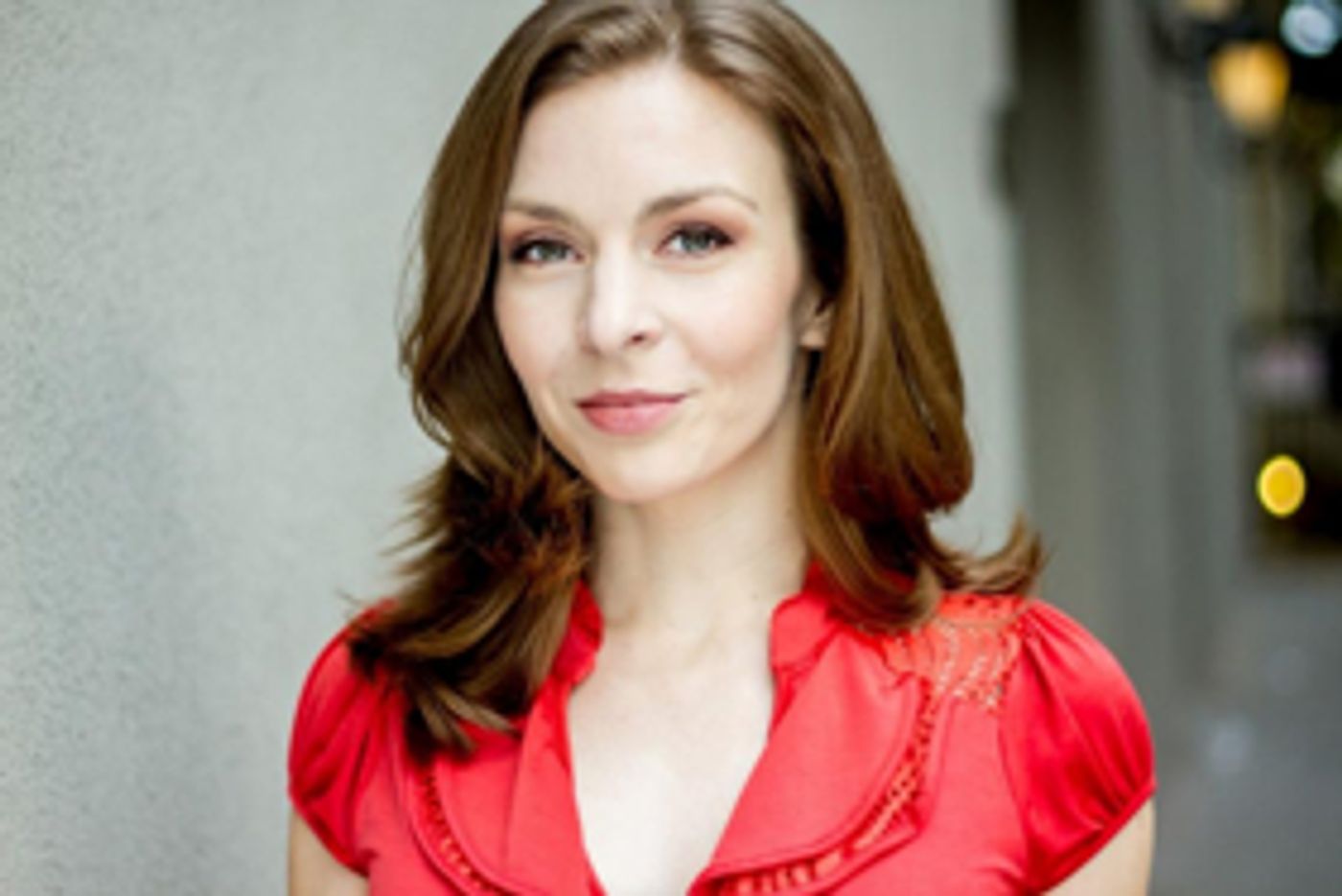 10 on Tuesday with AN AMERICAN IN PARIS' Dana Winkle  Image