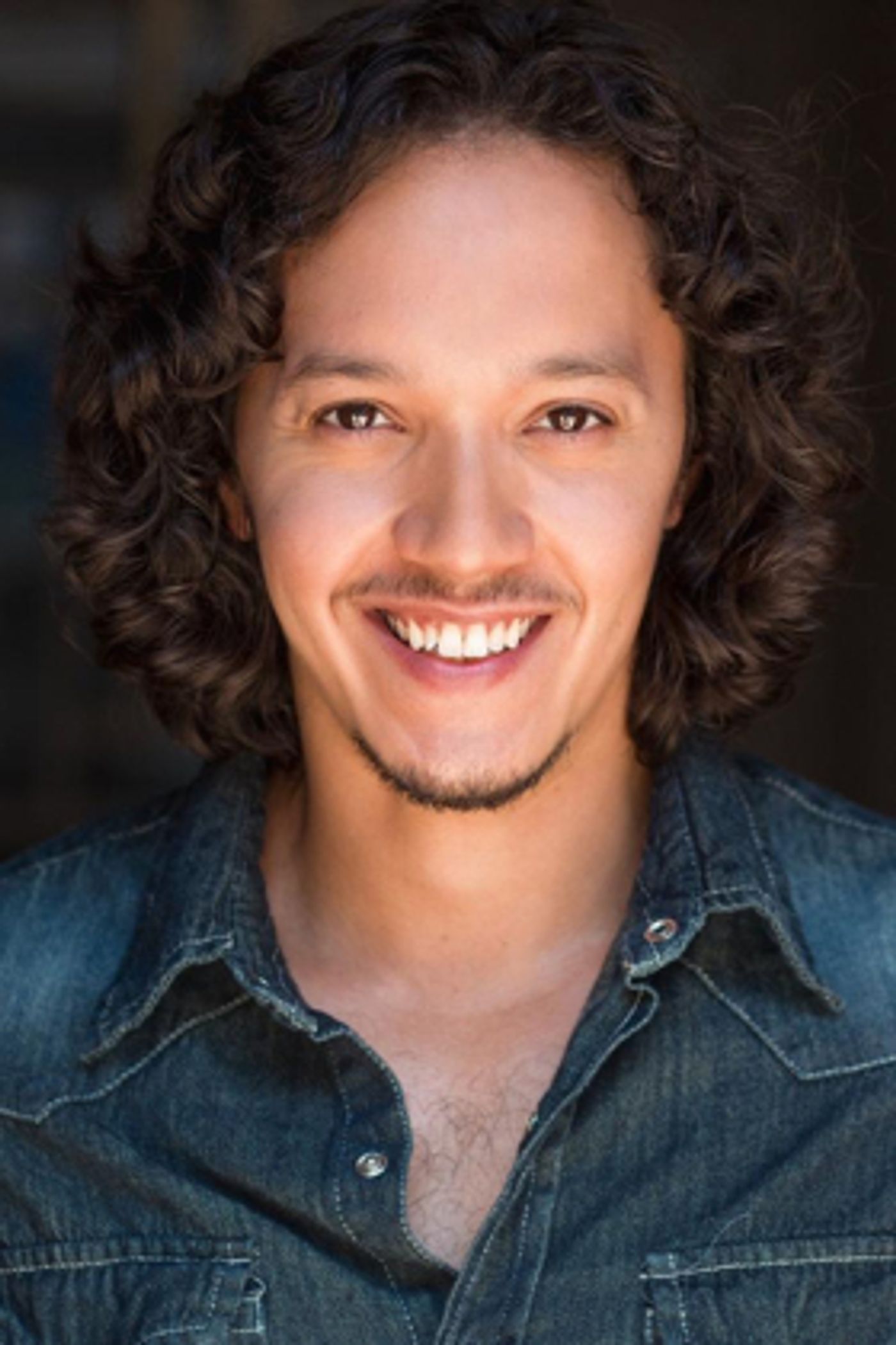 Interview: 6 Questions & a Plug with IN THE HEIGHTS' Justin Gregory Lopez Image