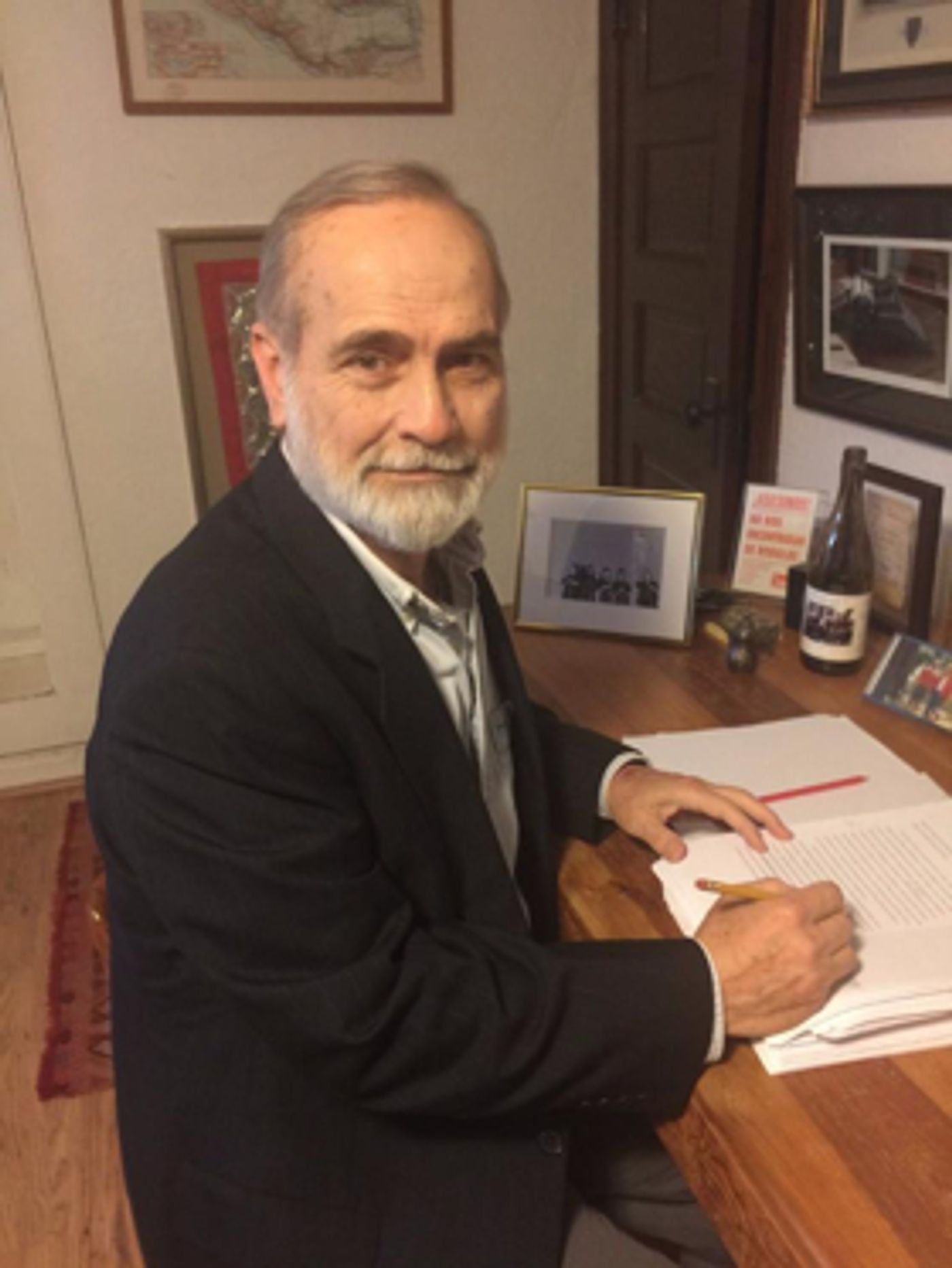 Writers in the Loft Welcomes NYT Bestseller Nicholas Reynolds  Image