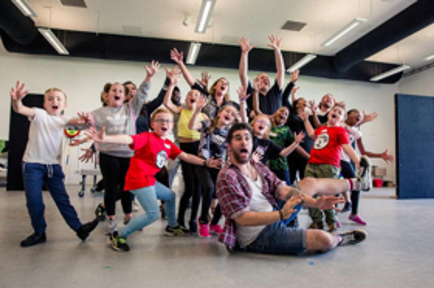 Andy Brady and More Join NATIVITY! THE MUSICAL; Full Cast Announced  Image