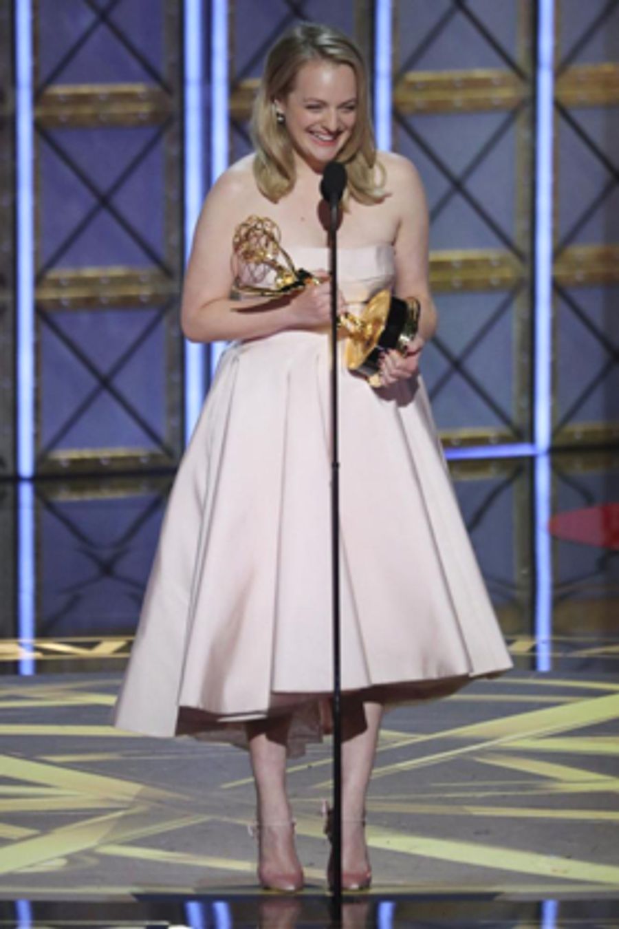 HANDMAID'S TALE's Elisabeth Moss Wins Emmy for Outstanding Actress in a Drama Series Image