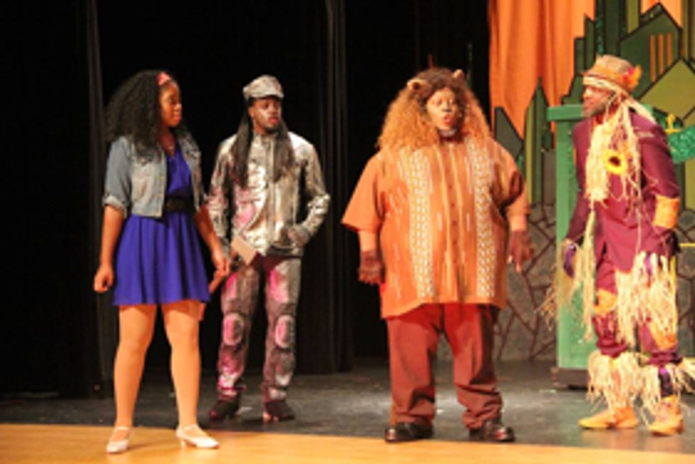 Review: Lots of Energy and Heart in New Tampa Players' Production of THE WIZ  Image