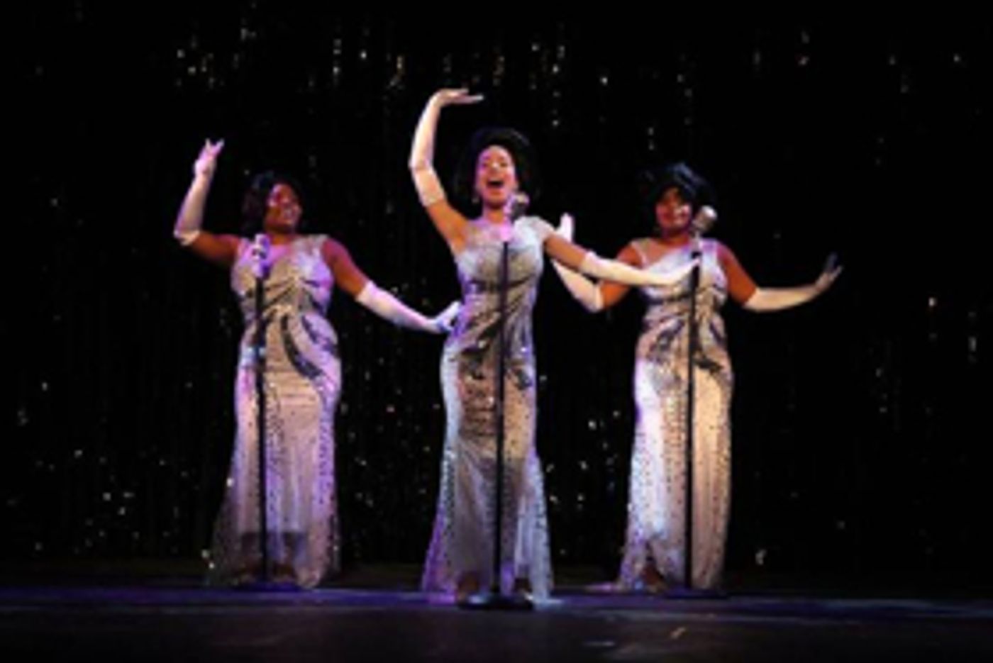 Review: DREAMGIRLS at the Noel S. Ruiz Theatre  Image