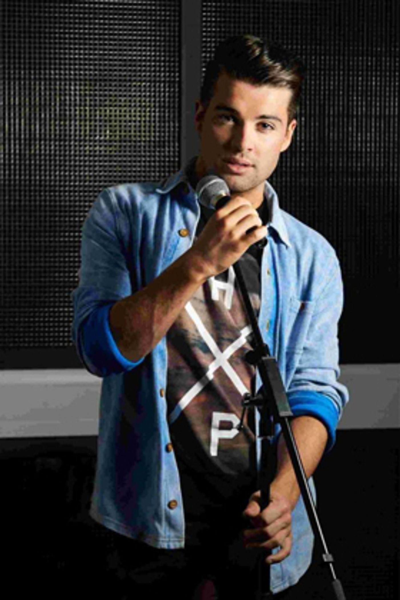 Interview: Joe McElderry  Image