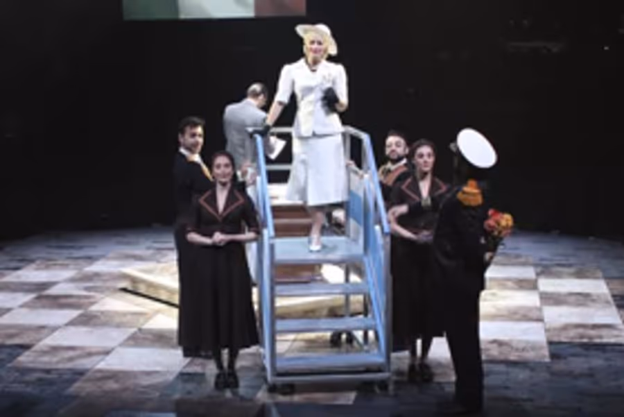 Review Roundup: Critics Weigh In on EVITA at North Shore Music Theatre Image