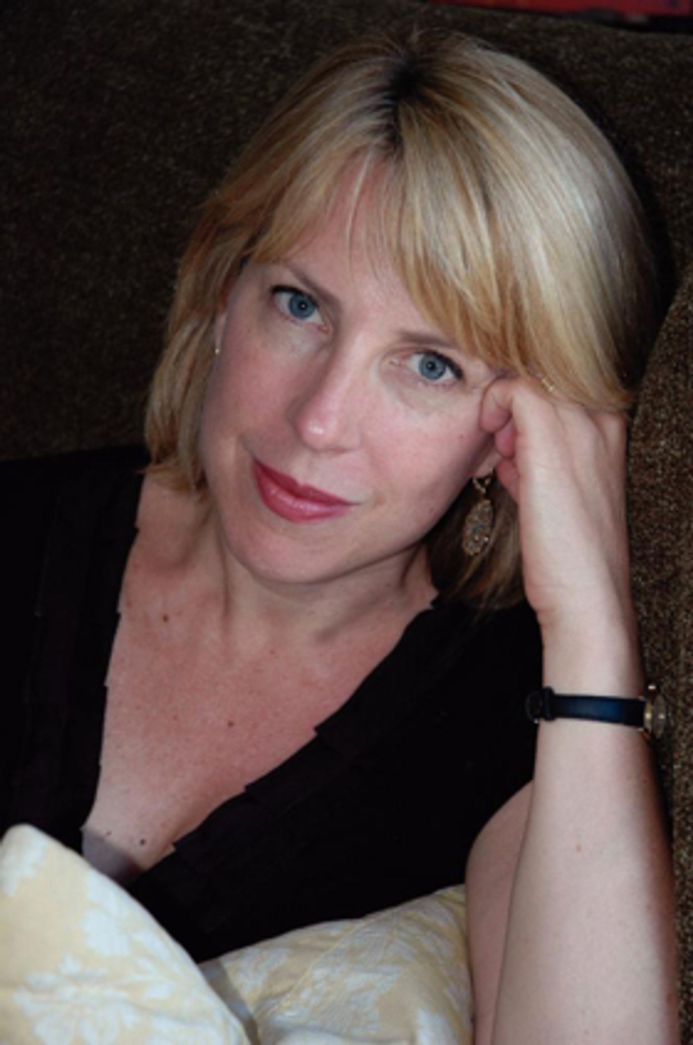 The Music Hall's Writers in the Loft Series to Welcome Christina Baker Kline  Image