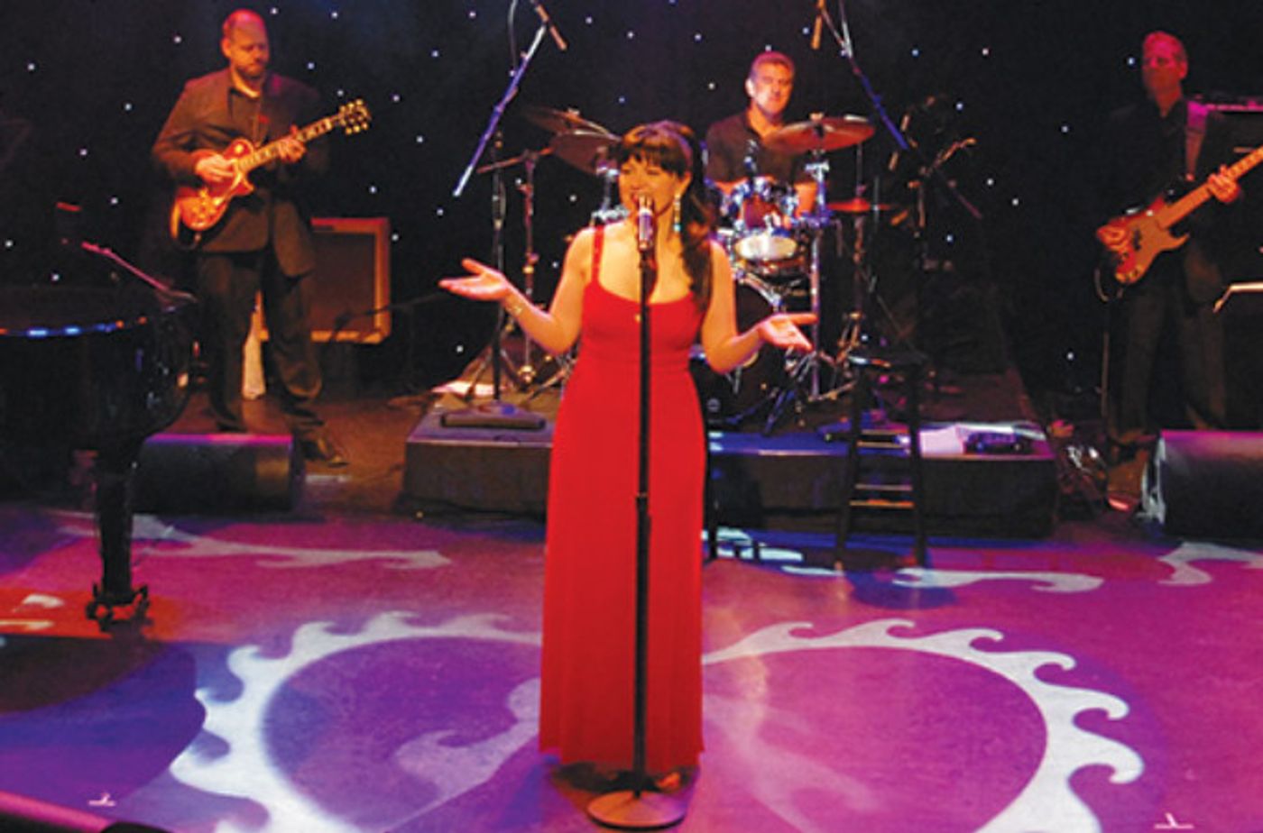 Review: WE'VE ONLY JUST BEGUN: CARPENTERS REMEMBERED at Chastain Park Amphitheater  Image