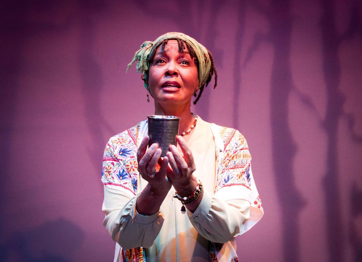 Review: THIS RANDOM WORLD Soars at Austin Playhouse  Image