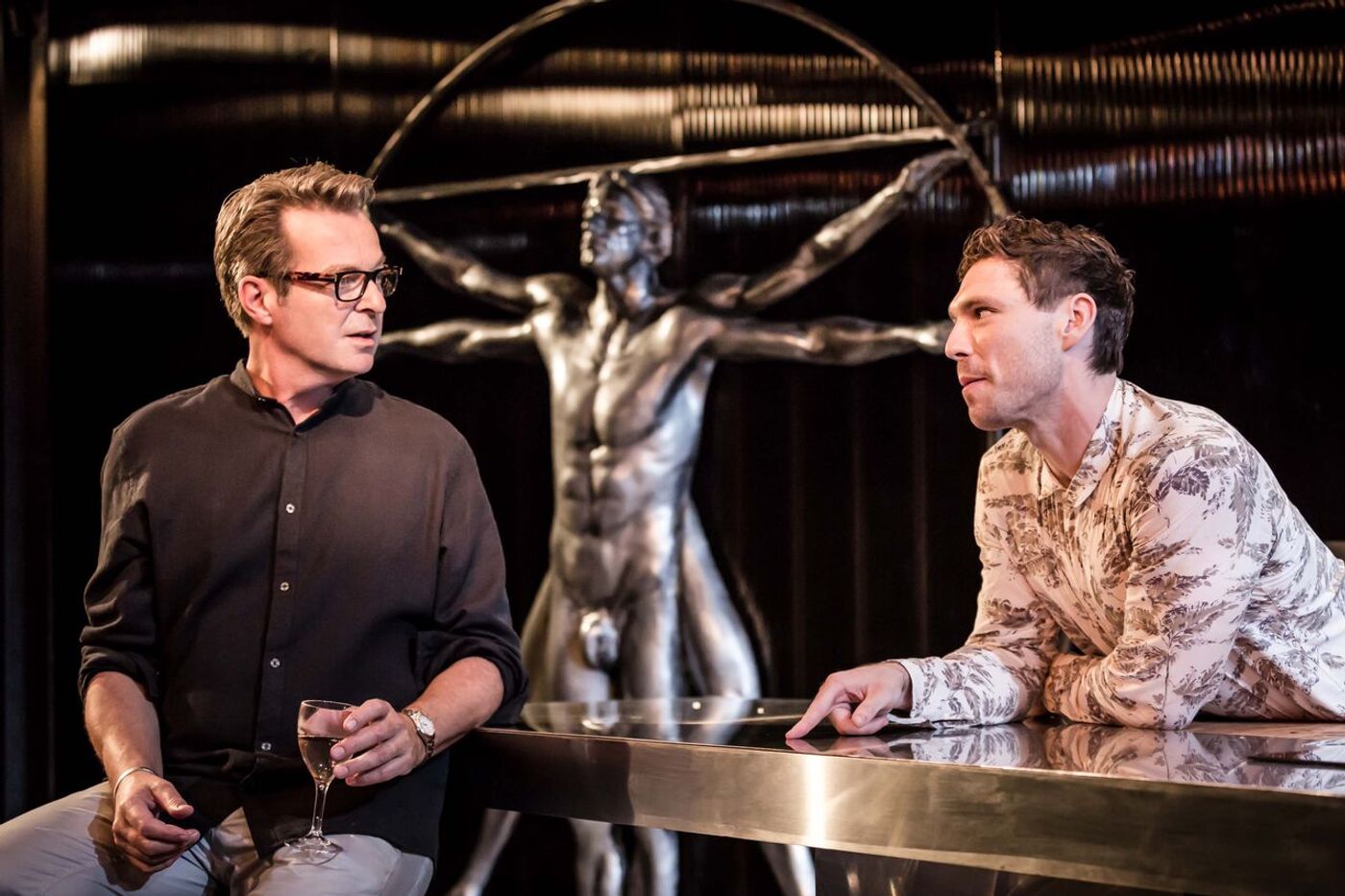 Review: LE GRAND MORT, Trafalgar Studios  Image