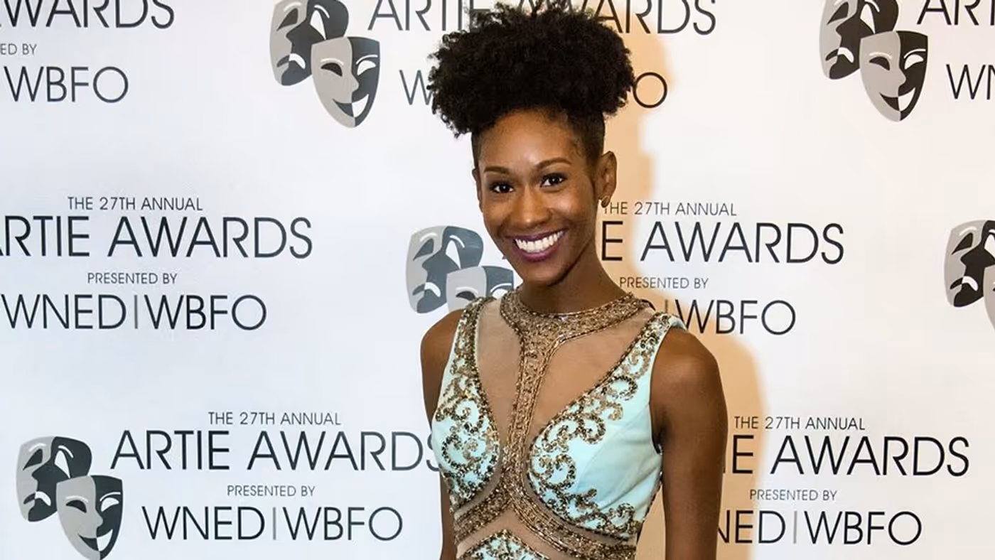 Interview: Actress COURTNEY TURNER Interview: Actress COURTNEY TURNER Image