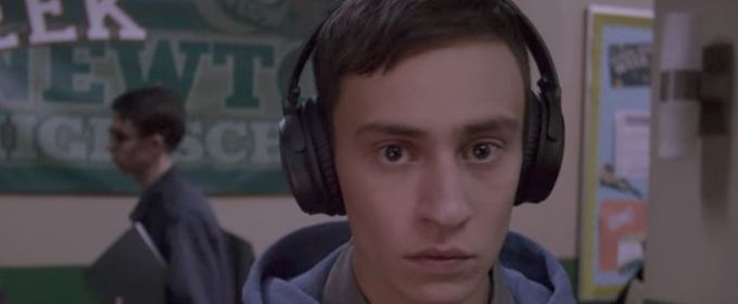 VIDEO: Netflix Debuts Trailer and Key Art For New Series ATYPICAL Video