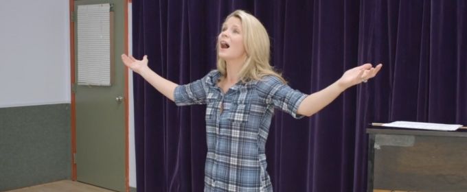 TV Exclusive: Kelli O'Hara Falls Back into BRIDGES & More on TURNING THE TABLES! Video