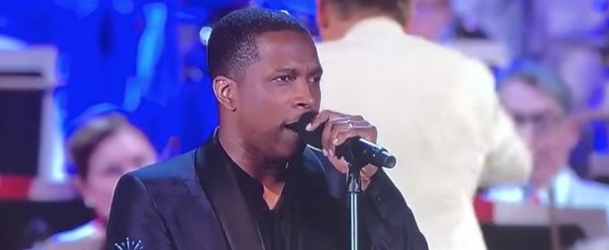 VIDEO: Leslie Odom Jr. Performs 'Wait For It' & More at BOSTON POPS FIREWORKS… Video