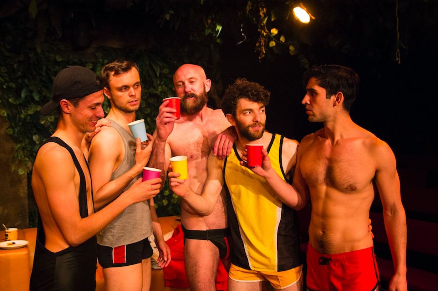 EDINBURGH 2017 - Review: 5 GUYS CHILLIN', Assembly Roxy  Image