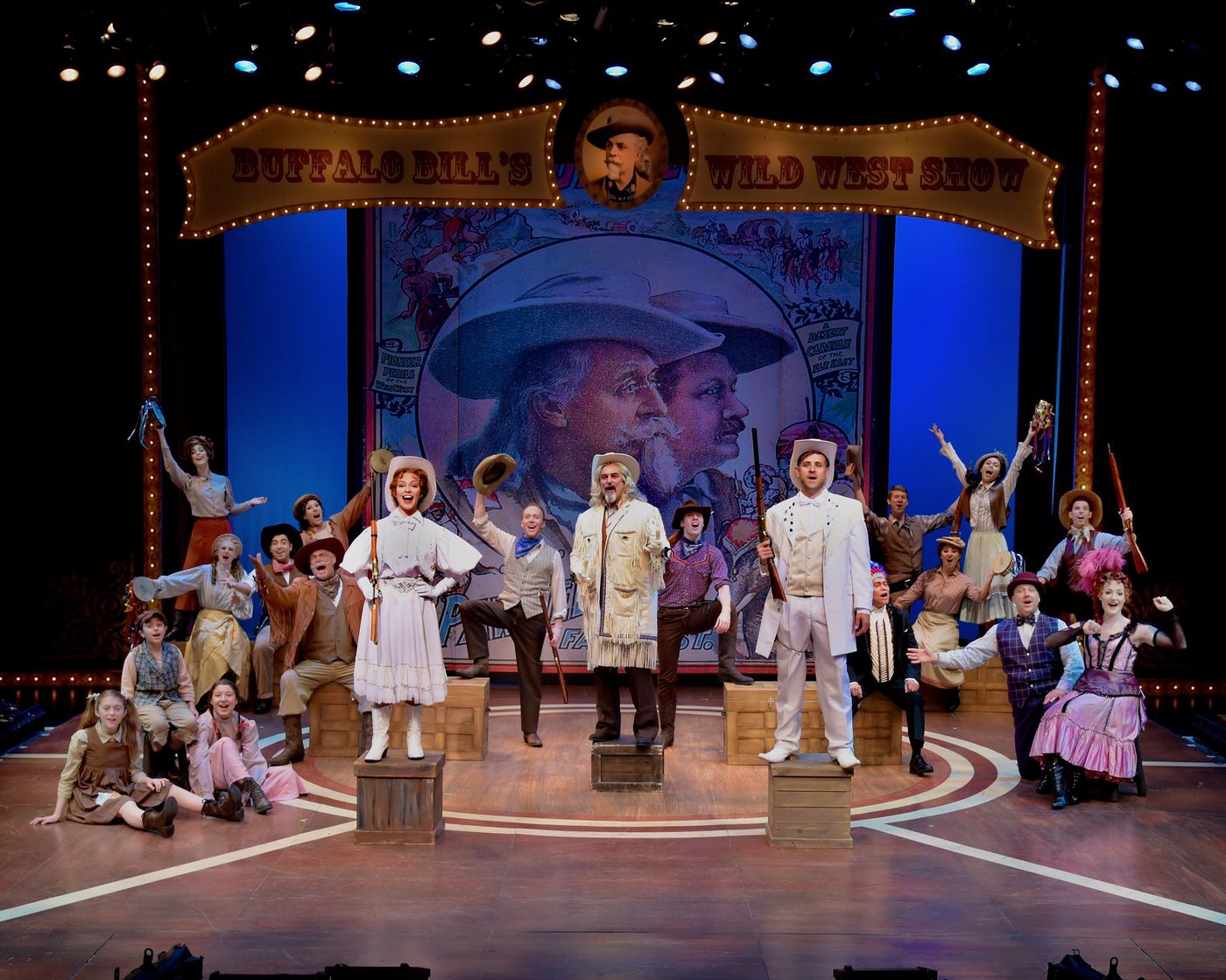 Review: ANNIE GET YOUR GUN at Westchester Broadway Theatre  Image