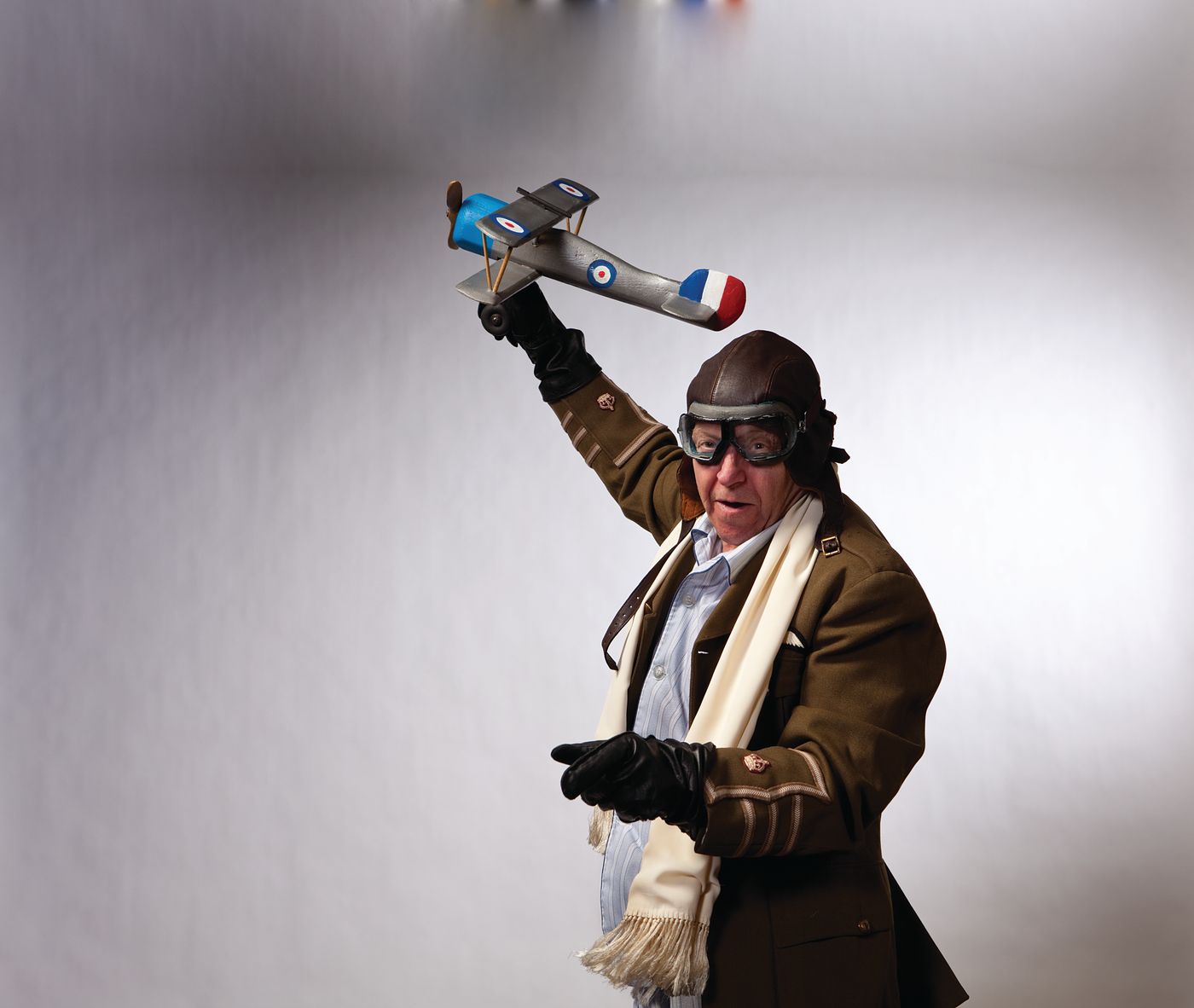 Review: Masterful Storytelling in Soulpepper's BILLY BISHOP GOES TO WAR Image
