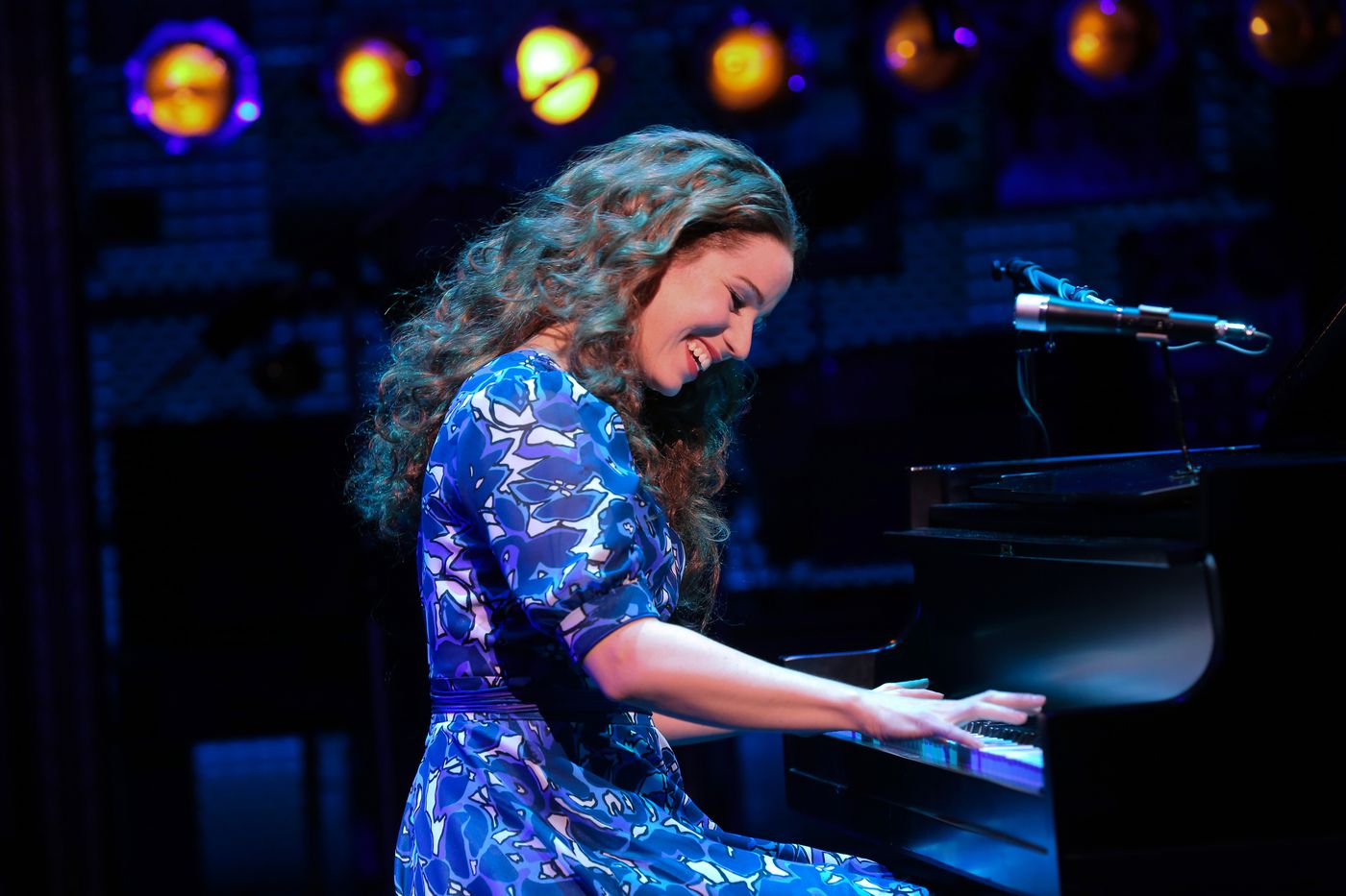 Review: Empowering Anthems Shine in Mirvish's BEAUTIFUL - THE CAROLE KING MUSICAL  Image