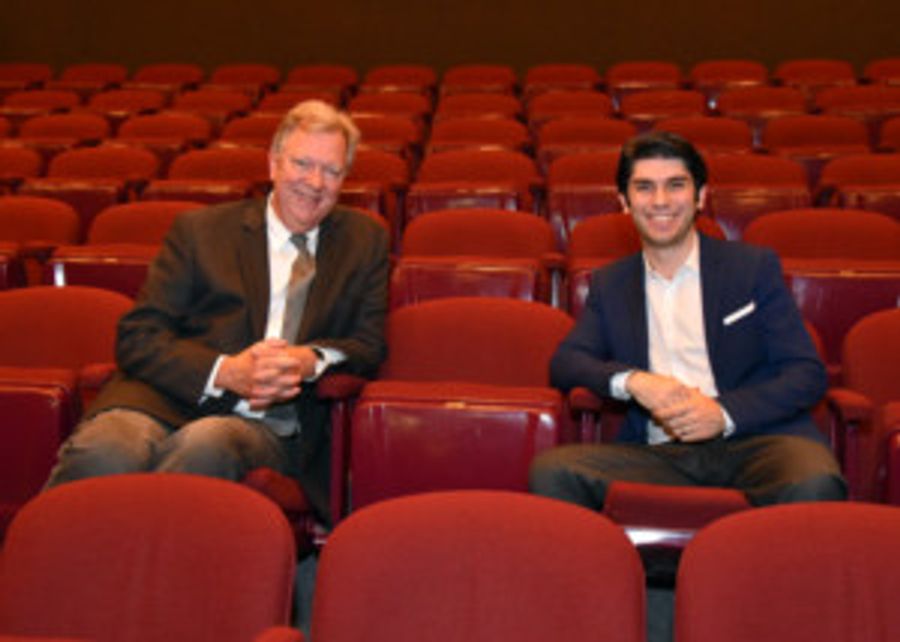 Clarence Brown Theatre & Knoxville Symphony Orchestra Team Up for CANDIDE Image