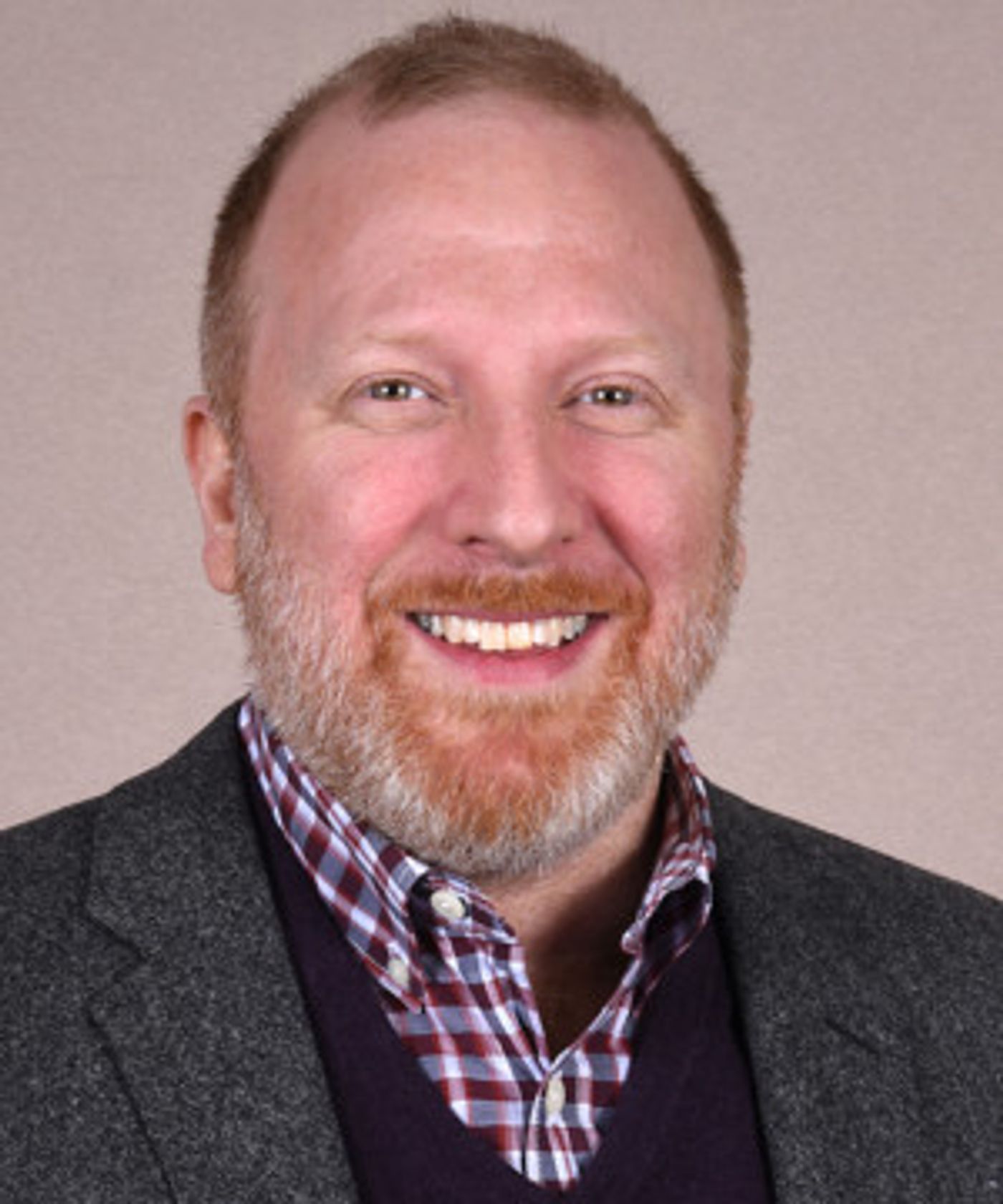 Educational Theatre Association Honors Hunter Bell and Krista Carson Elhai as Volunteers of the Year  Image