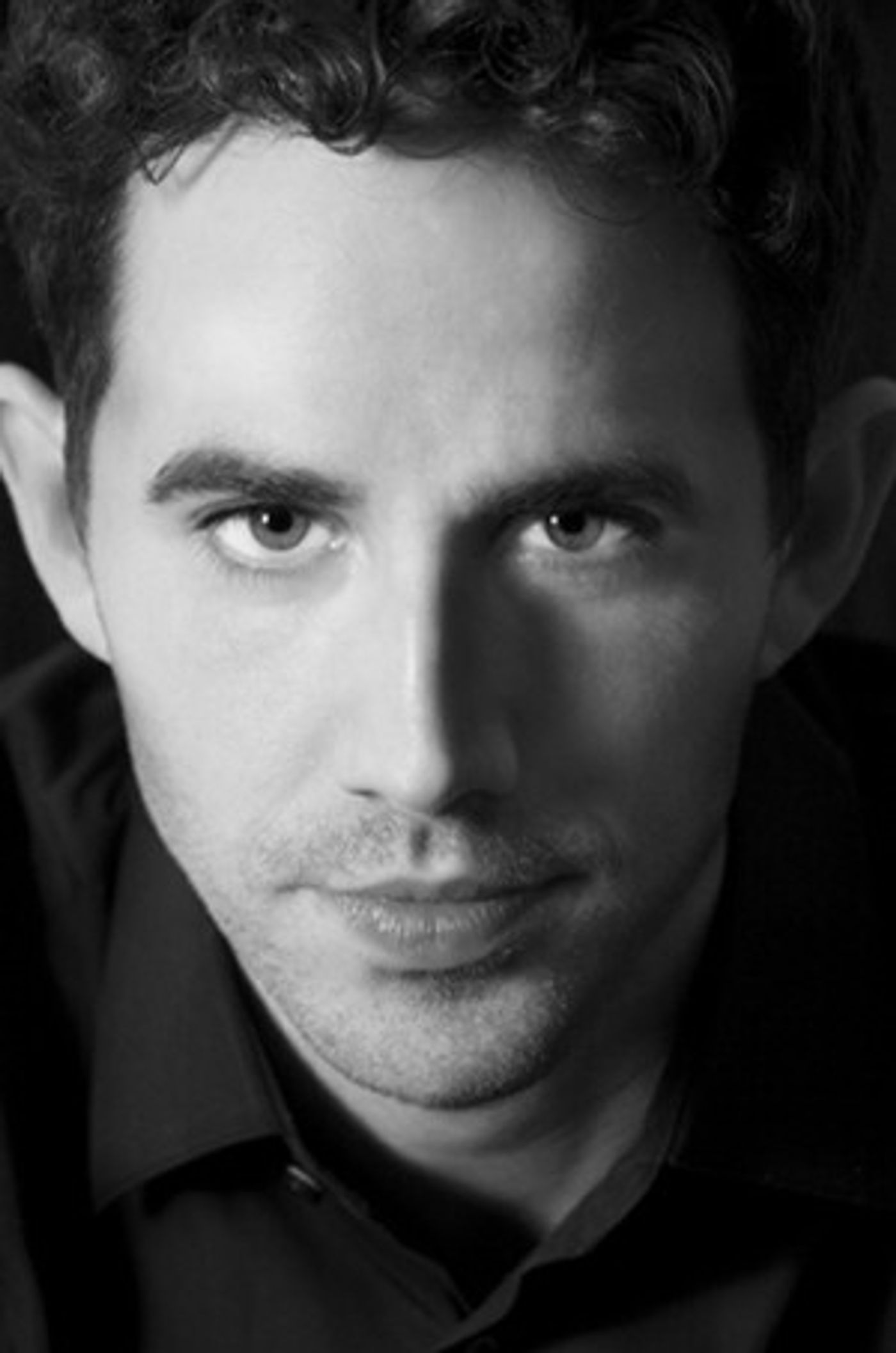 Broadway and TV Star Santino Fontana to Perform at The Cabaret in Indianapolis  Image