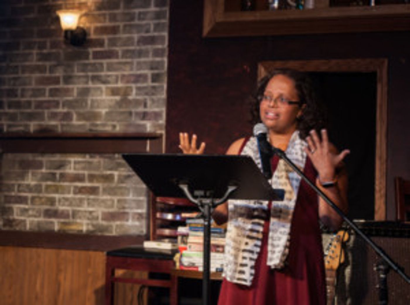 CHICAGO DEEP DISH Sci-Fi/Fantasy Reading Series to Kick Off at Volumes This Weekend  Image