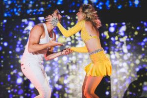 DANCING WITH THE STARS: LIVE! – LIGHT UP THE NIGHT Tour to Stop at the Van Wezel  Image