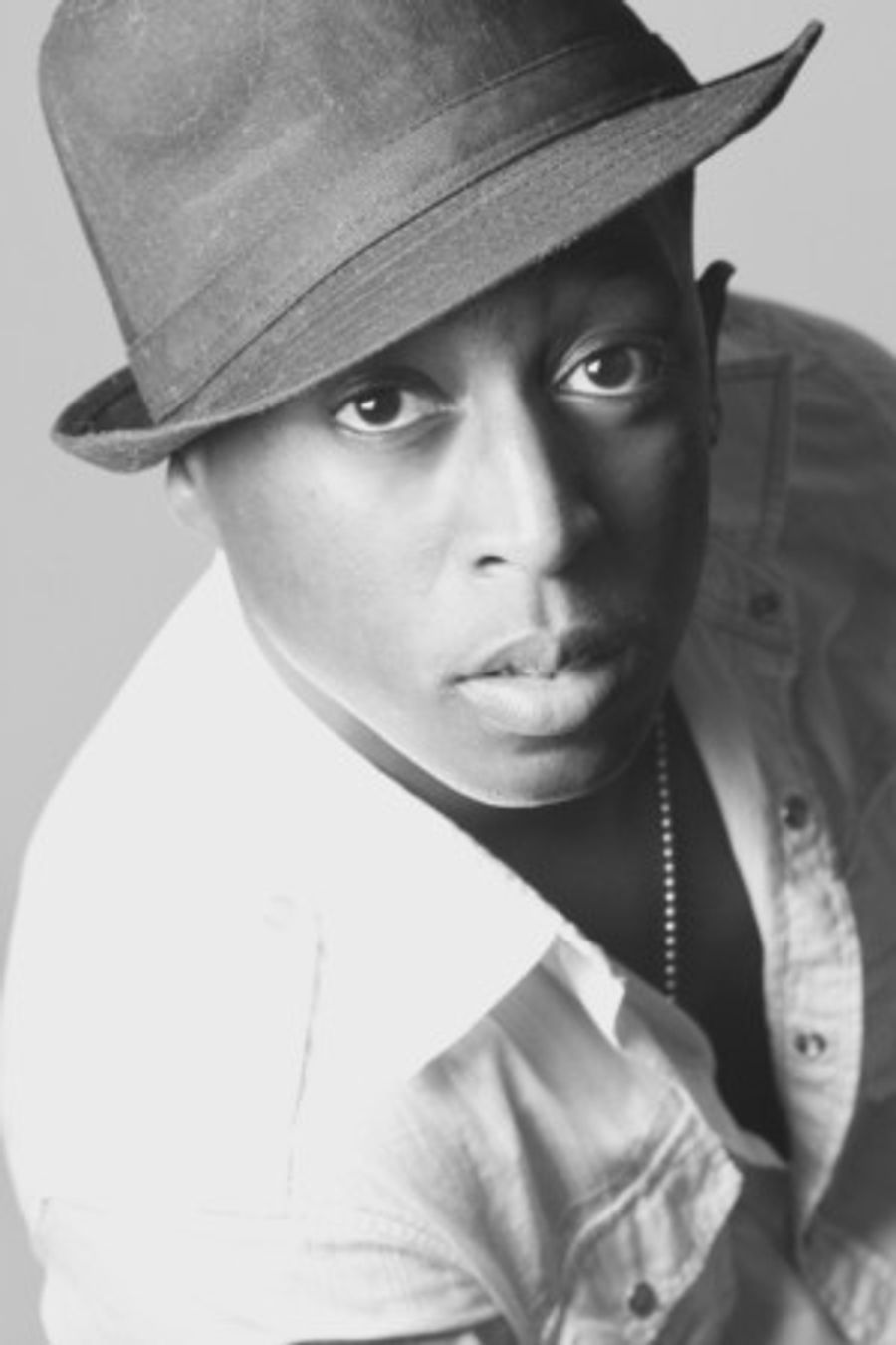 Chart-Topping Recording Artist Premieres Solo Cabaret at Winter Park Playhouse Image