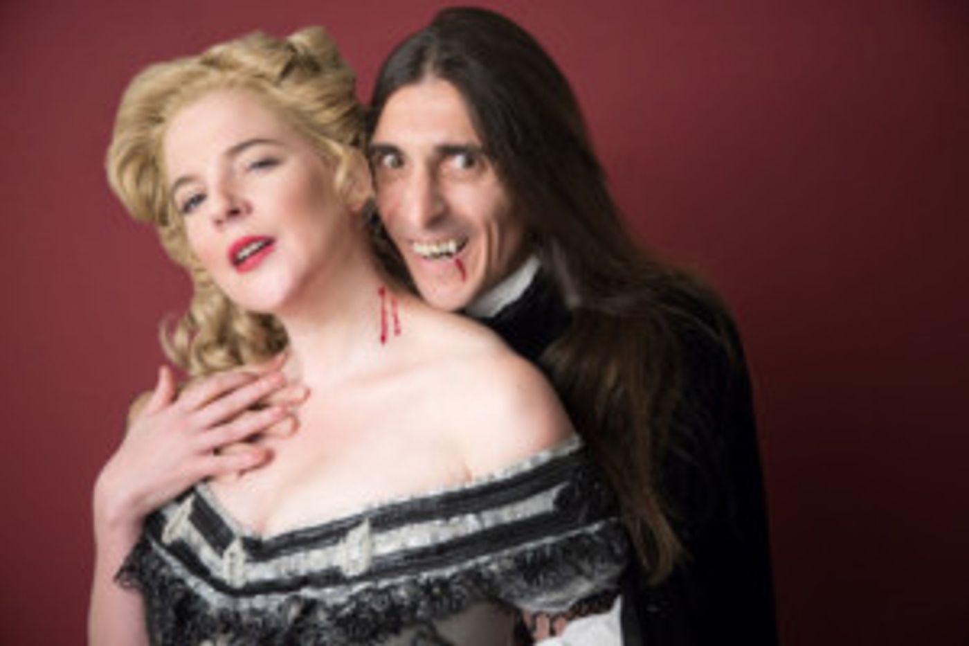 DRACULA Opens on Friday 10/13 at Cincinnati Shakespeare Company Image