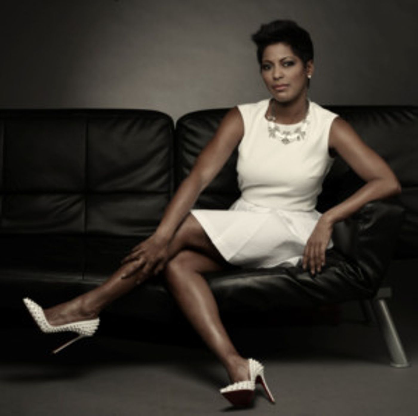 Award-Winning Journalist Tamron Hall to be Honored with Ackerman Family Advocate Award  Image
