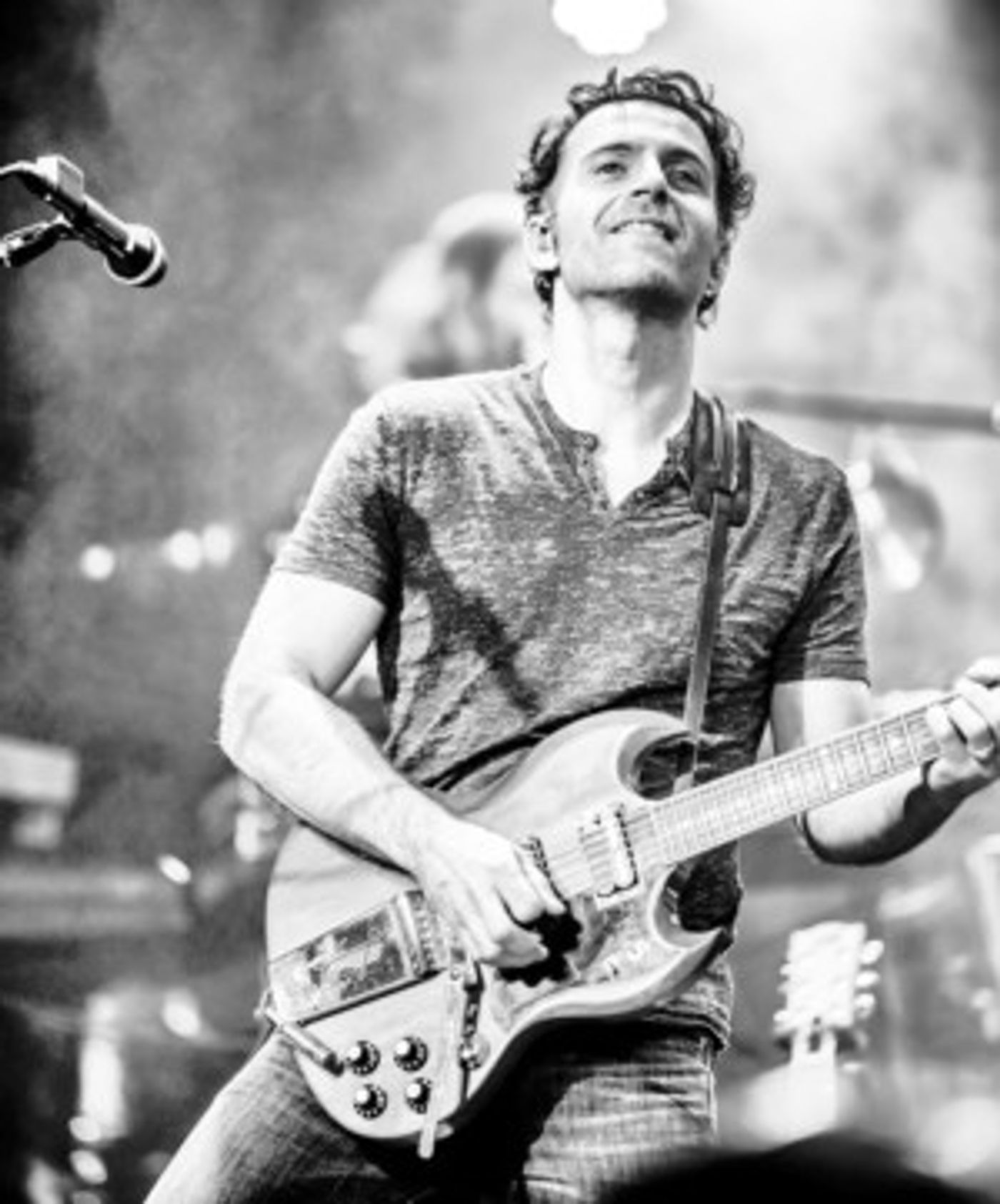 Peter Noone, Dweezil Zappa, and Sara Evans Take the MPAC Stage in August  Image