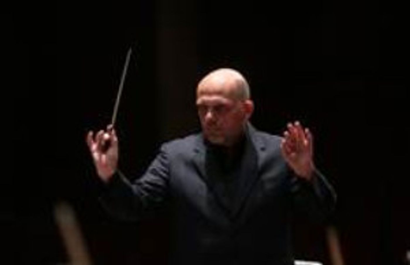 Maestro Jaap van Zweden and the Hong Kong Philharmonic Orchestra to Join the Beijing Music Festival  Image
