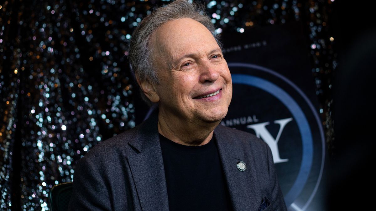 Billy Crystal Opens Up About Losses Inspiring New Broadway Show Billy Crystal Opens Up About Losses Inspiring New Broadway Show