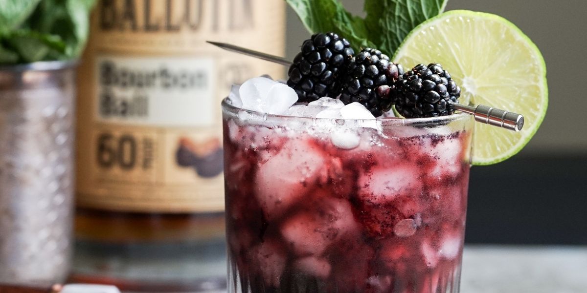 COCKTAIL RECIPES to Toast the Heart of Summer