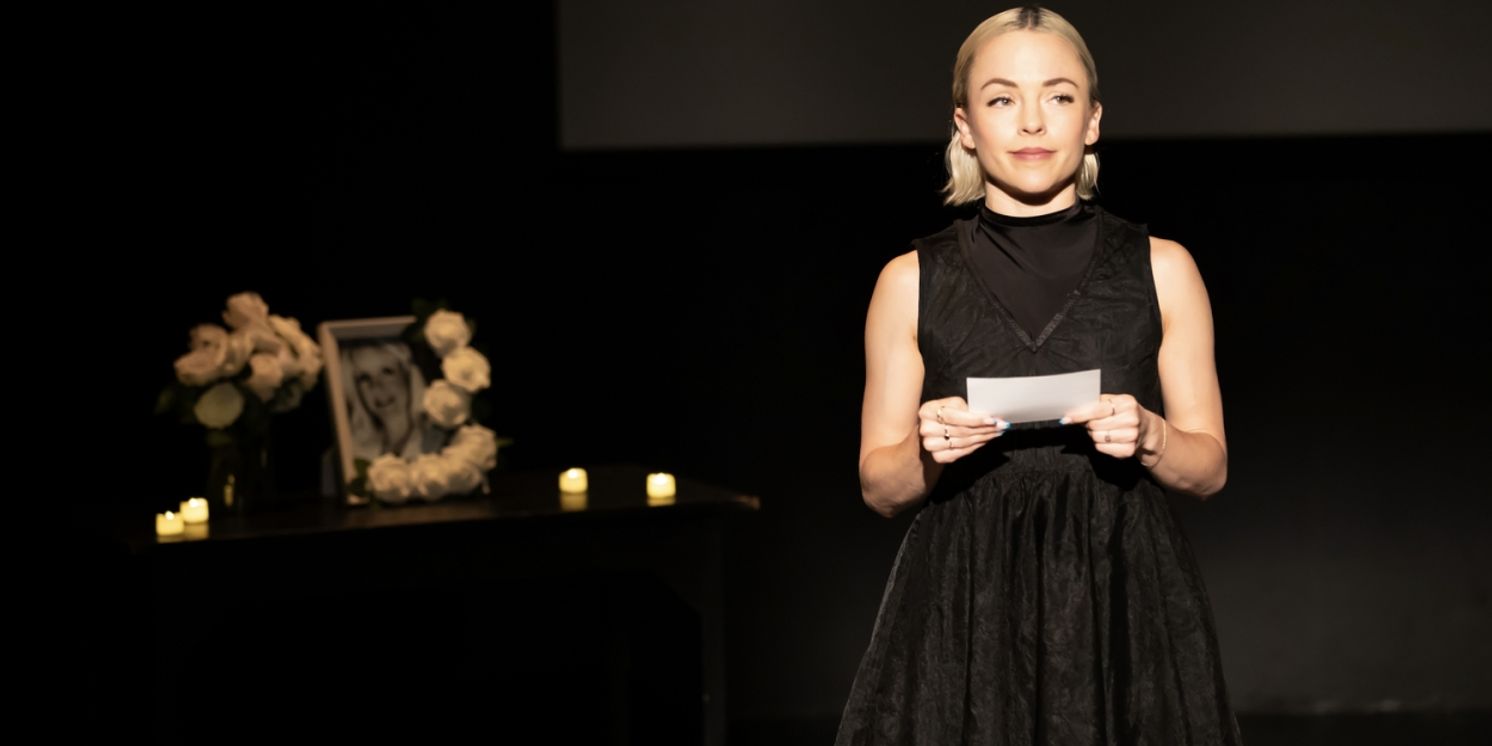 CHEERS, MOM! to Make International Debut At Edinburgh Fringe  Image