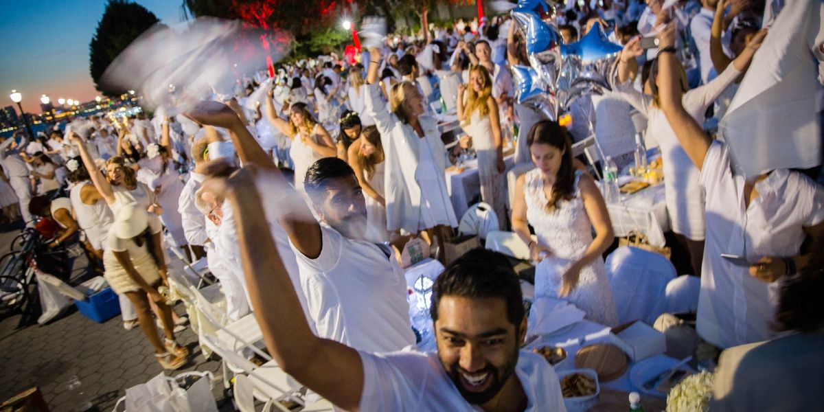Dîner en Blanc Returns to NYC on 9/19