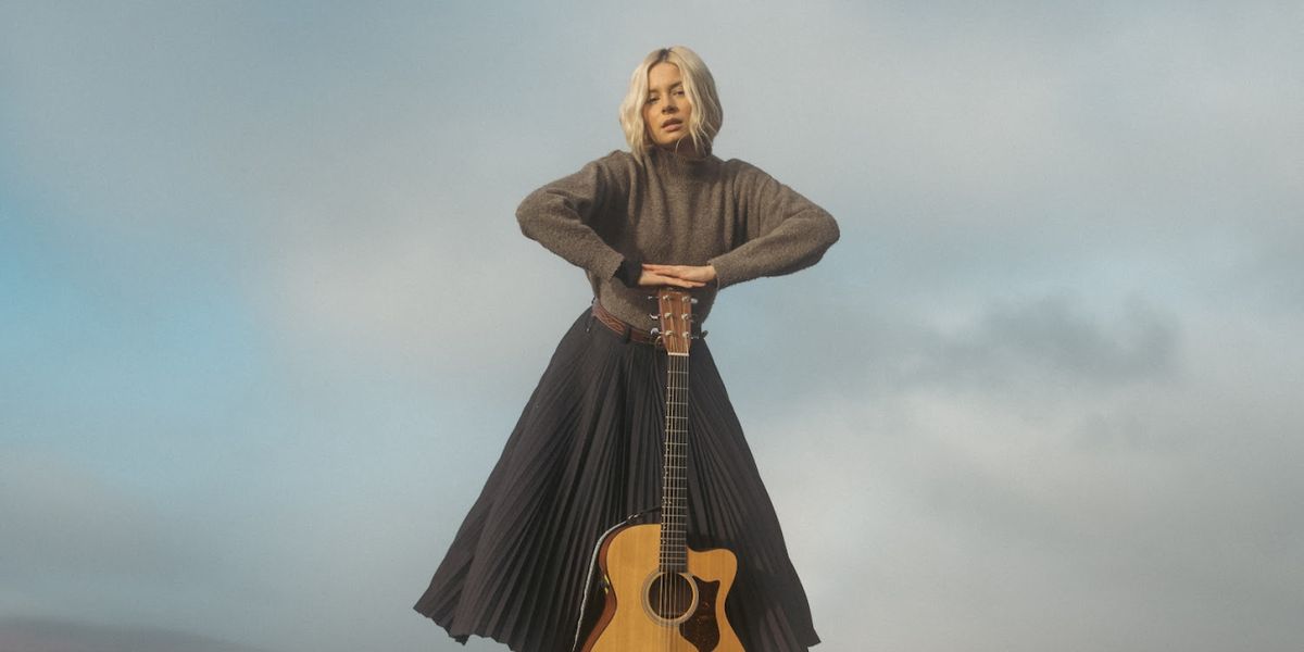 Nina Nesbitt Shares New Single From 'Mountain Music (The Summit)'
