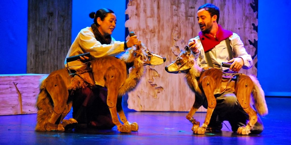 (Sólo) Un Bosque: Puesta En Escena Sobre La Ternura, La Pérdida Y La Amistad