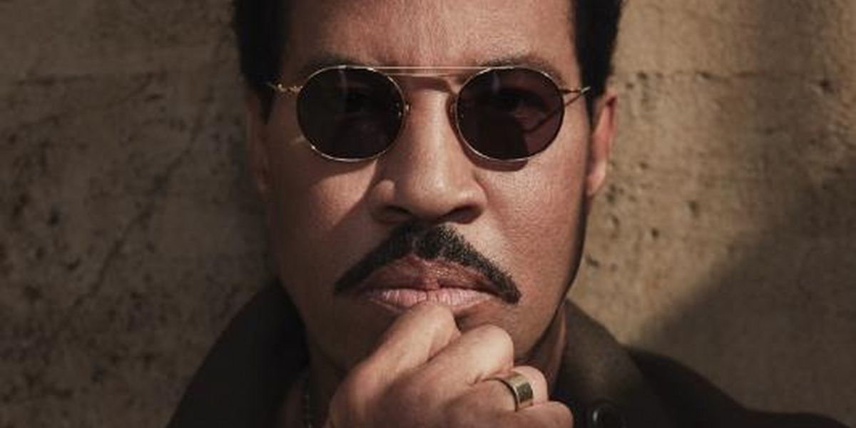 Women's Guild Cedars-Sinai Enchanted Ball to Honor Lionel Richie