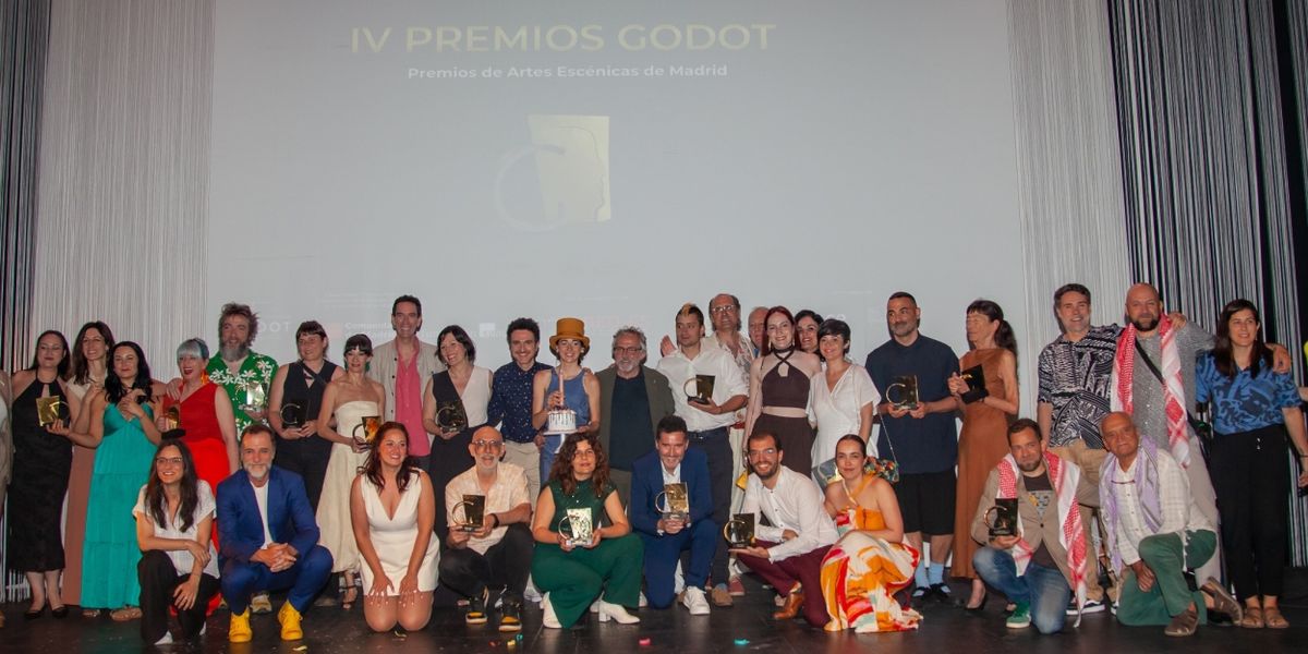 1936 y ORLANDO arrasan en los IV Premios Godot