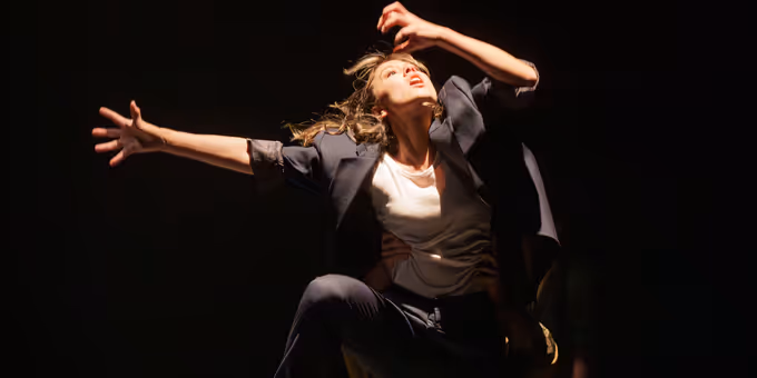 École de danse contemporaine de Montréal to Present Upcoming Works by Five Cho Photos