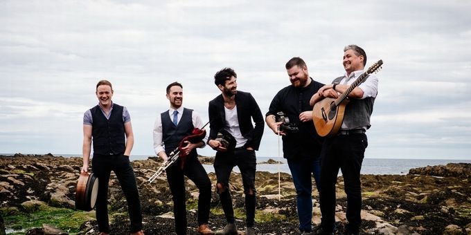 Ímar Will Come to DeBarra’s Folk Club in April Photos