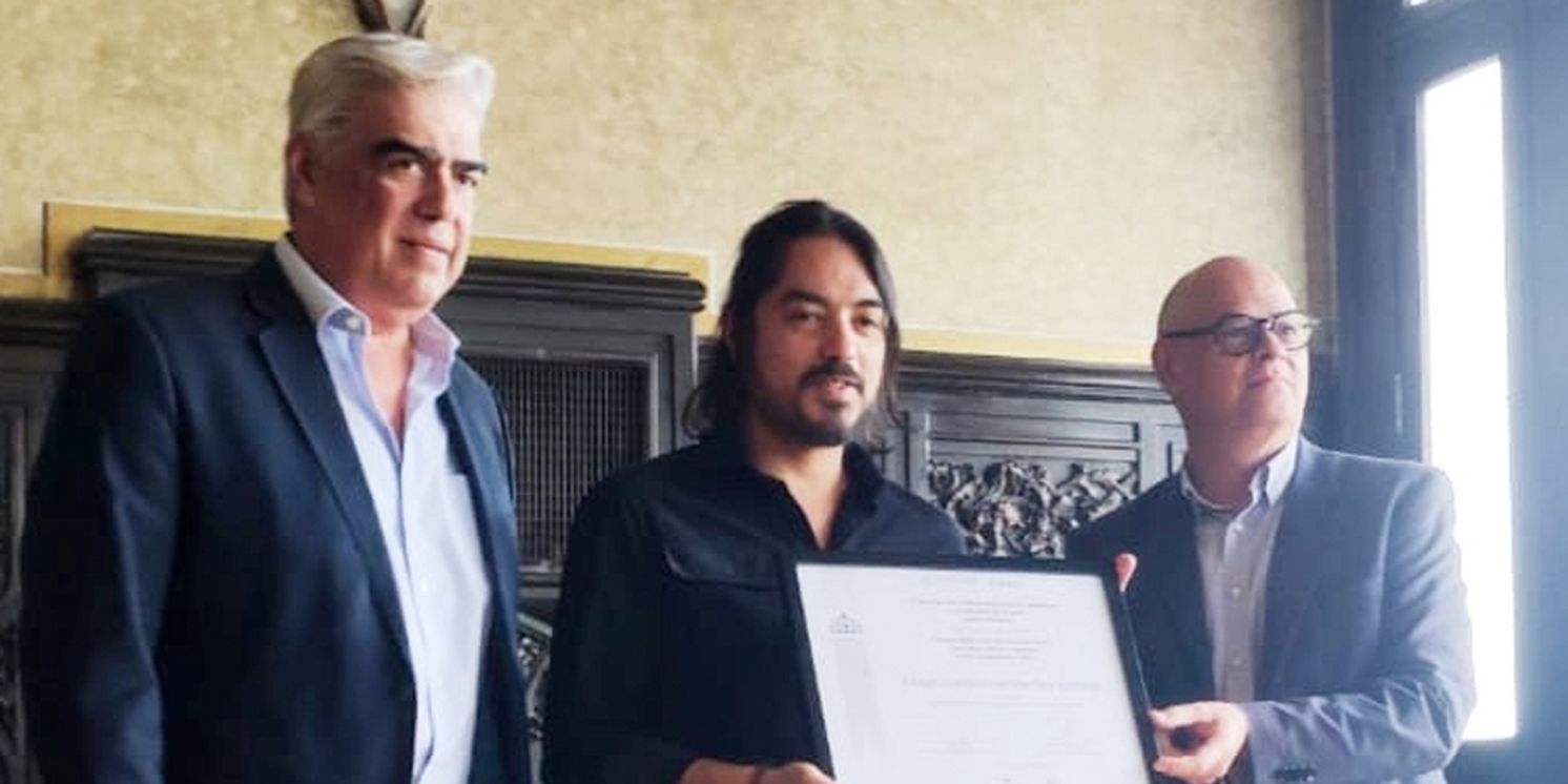 Ángel Aurelio Hernández Arreola Recibió El Premio Bellas Artes De Obra De Teatro Para Niñas, Niños Y Jóvenes Perla Szuchmacher 2023  Image