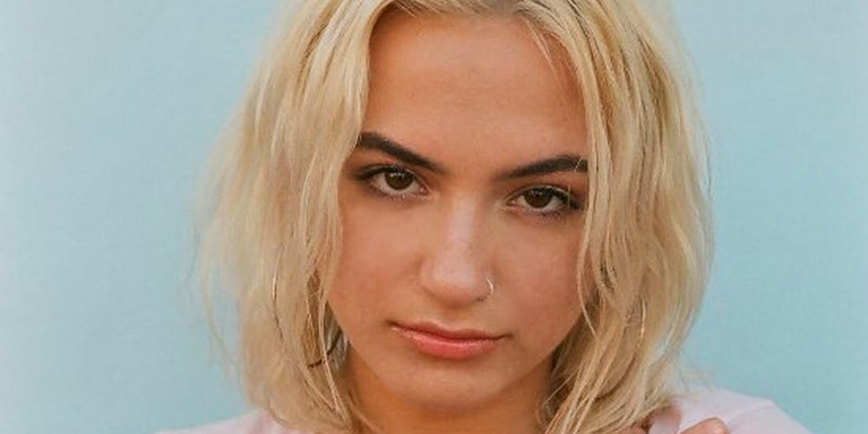 Chloe Lilac Releases New Single 'High School' via RCA Records Video